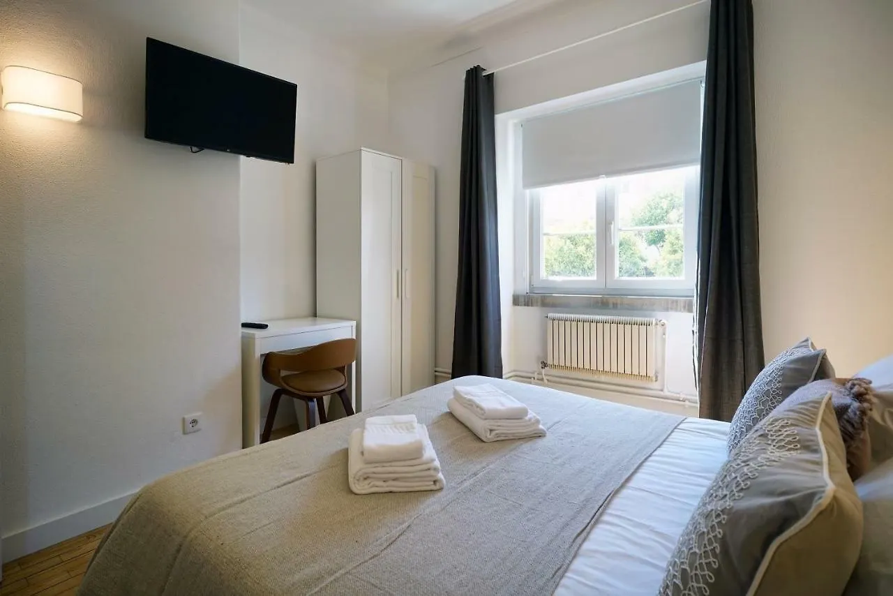 Comfy Sintra Bed & Breakfast